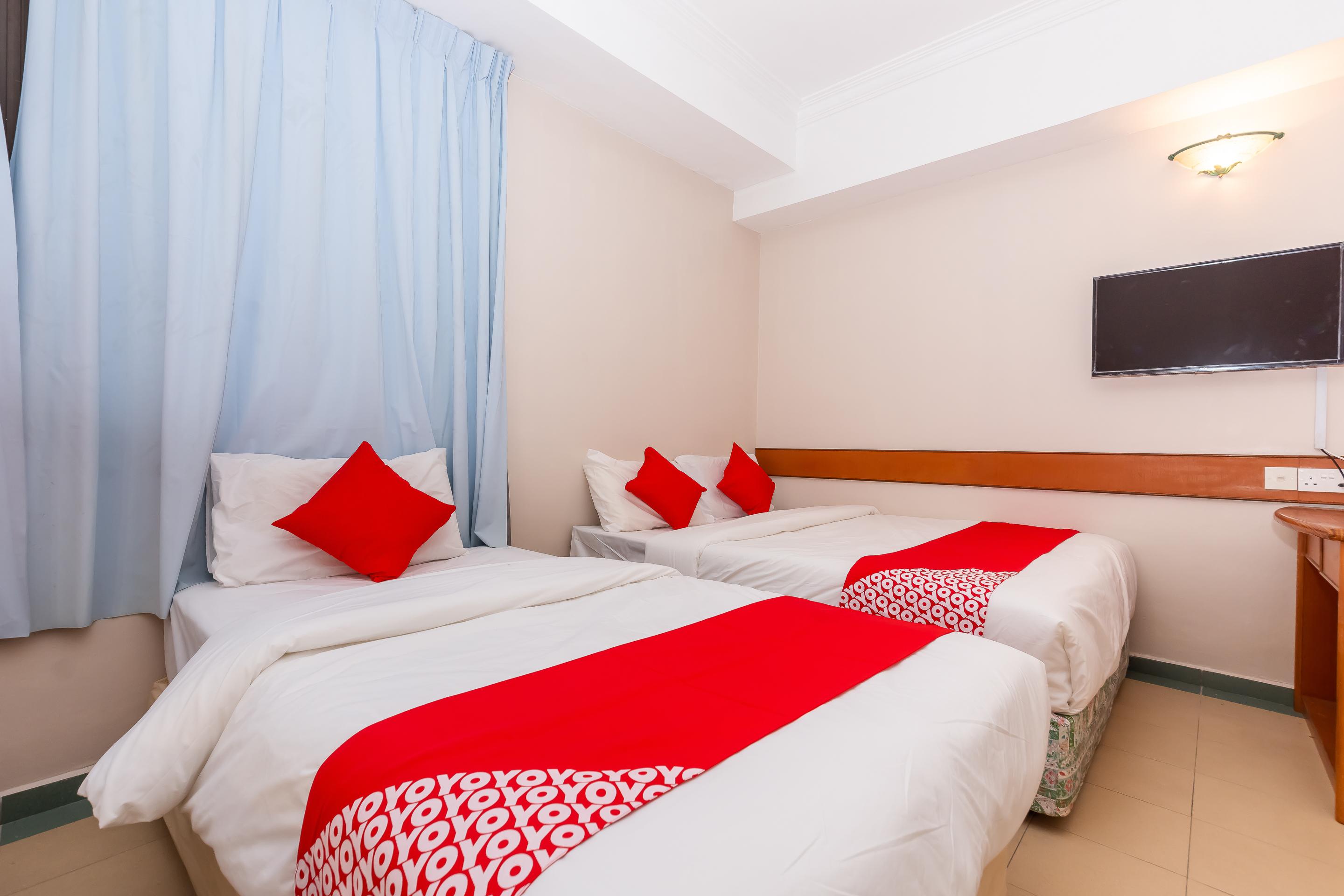 Oyo 764 Hotel Famous Inn Malacca Екстер'єр фото