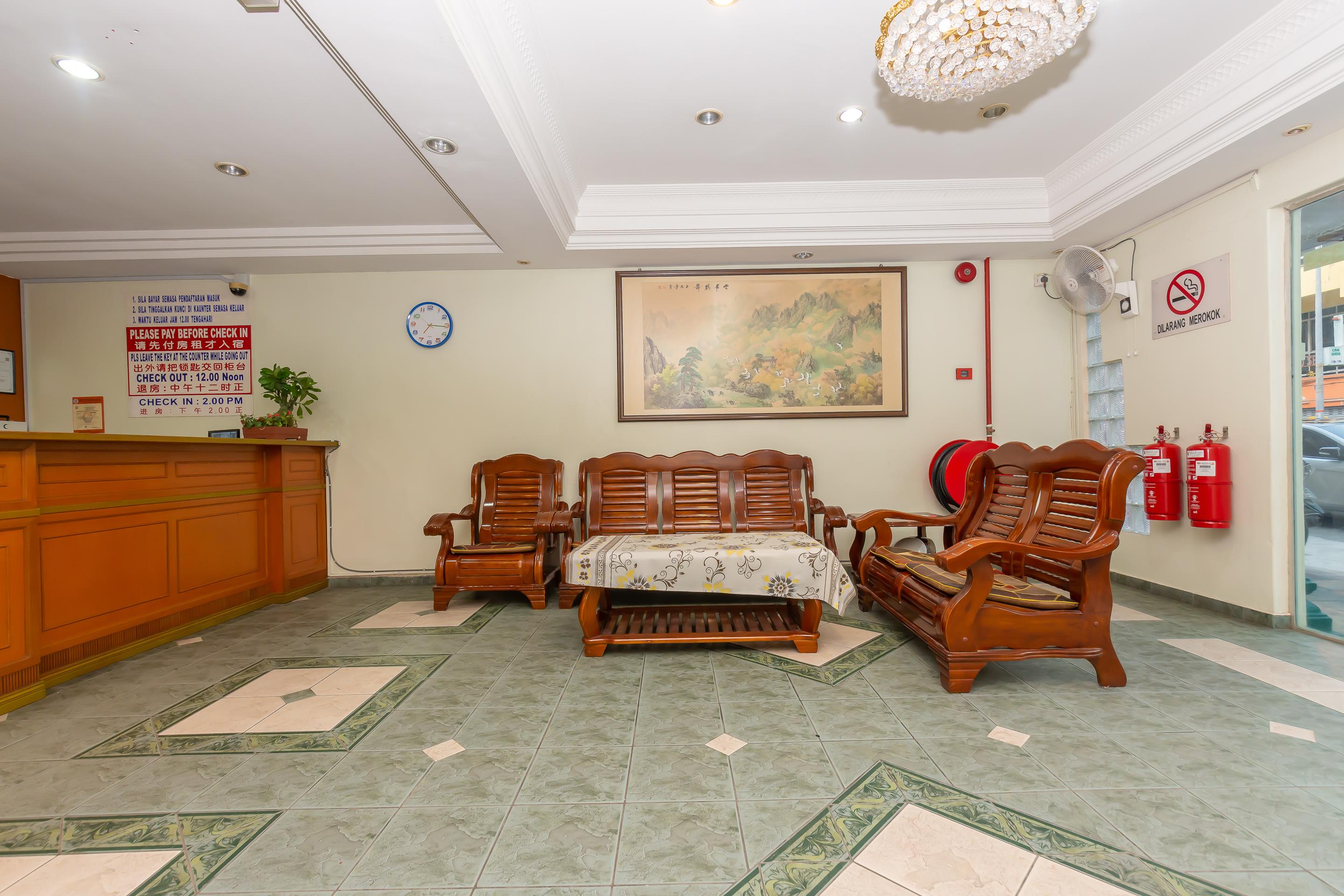 Oyo 764 Hotel Famous Inn Malacca Екстер'єр фото